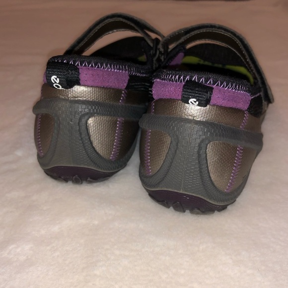 Ecco women’s flats - Picture 8 of 10